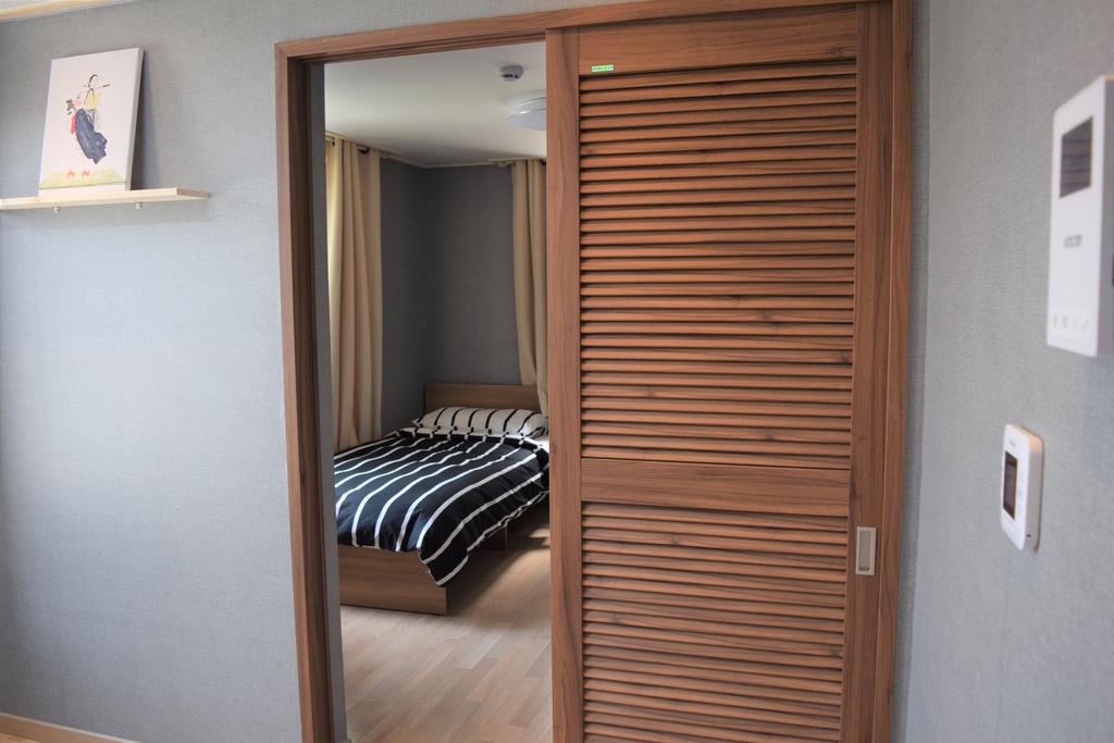 Red Stone Guesthouse Guest house Seoul