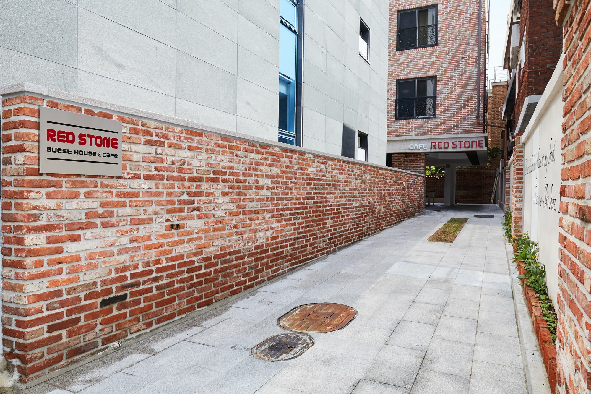 Red Stone Guesthouse Guest house Seoul